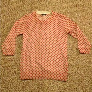 Cute apple shirt/sweater!!